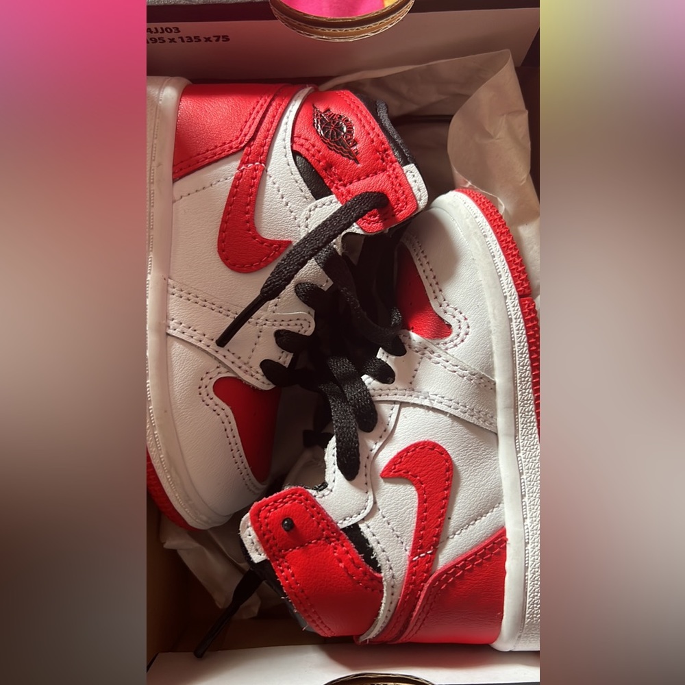 Nike toddler size 5